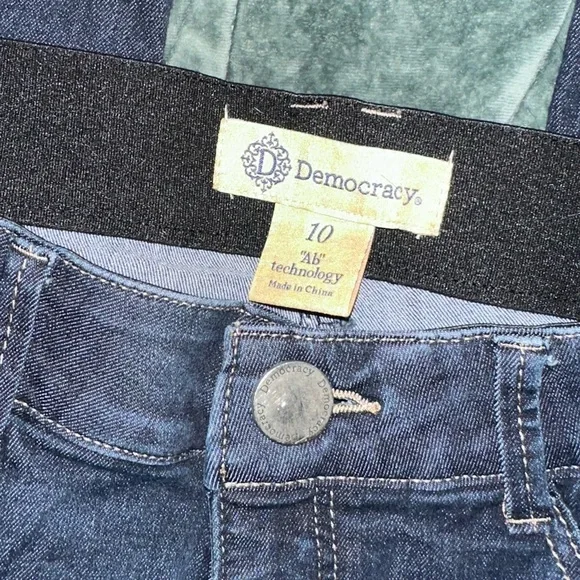 EUC Women's Democracy "Ab" Technology Straight Leg Jeans 🦋 - Picture 5 of 12